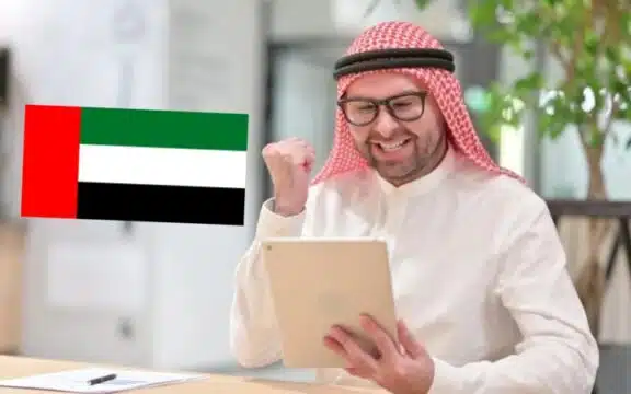 كيف تتخلص من الديون في الامارات